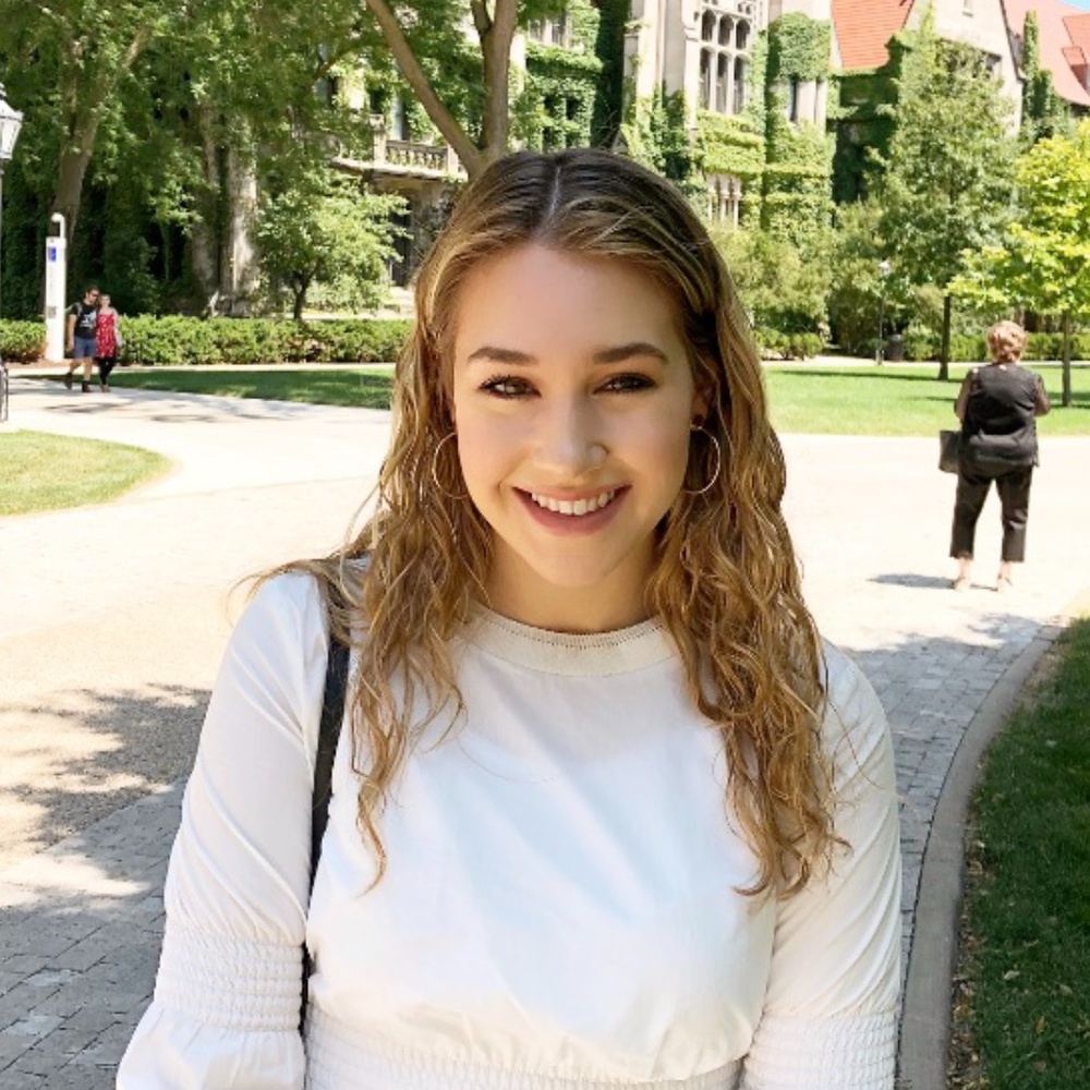 Meet your Posher, Brooke